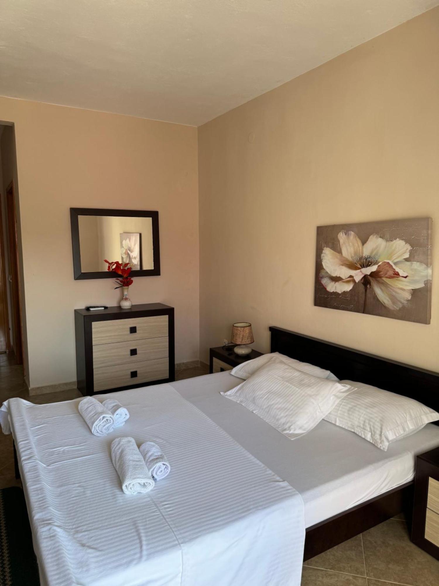 Sunrise House Apartments Ulcinj Exterior photo