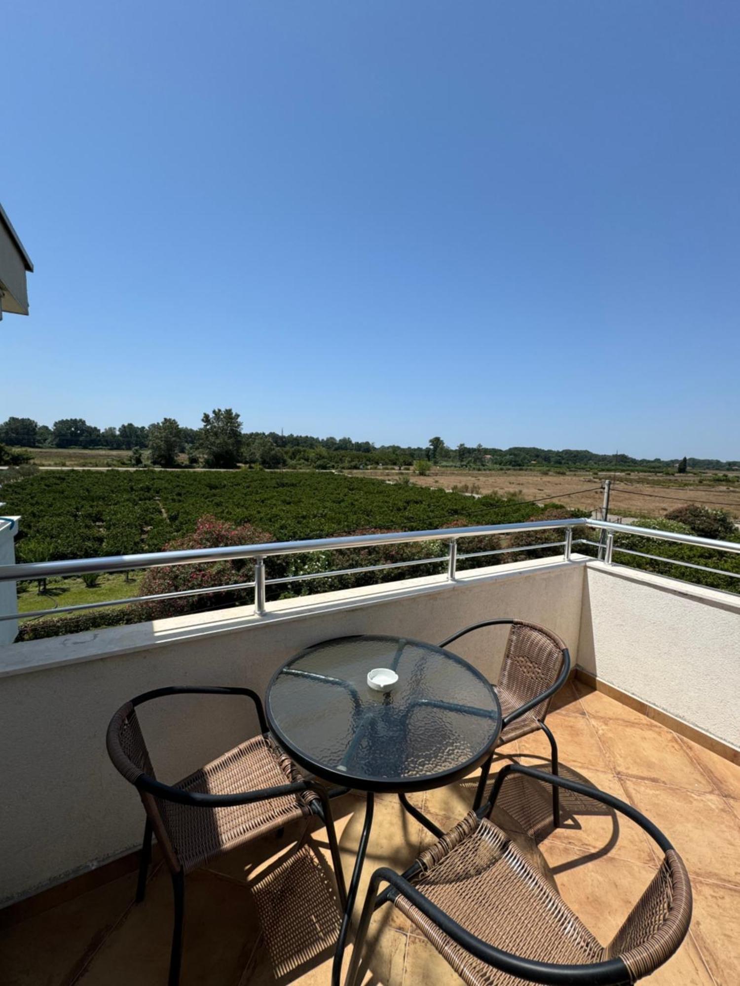 Sunrise House Apartments Ulcinj Exterior photo