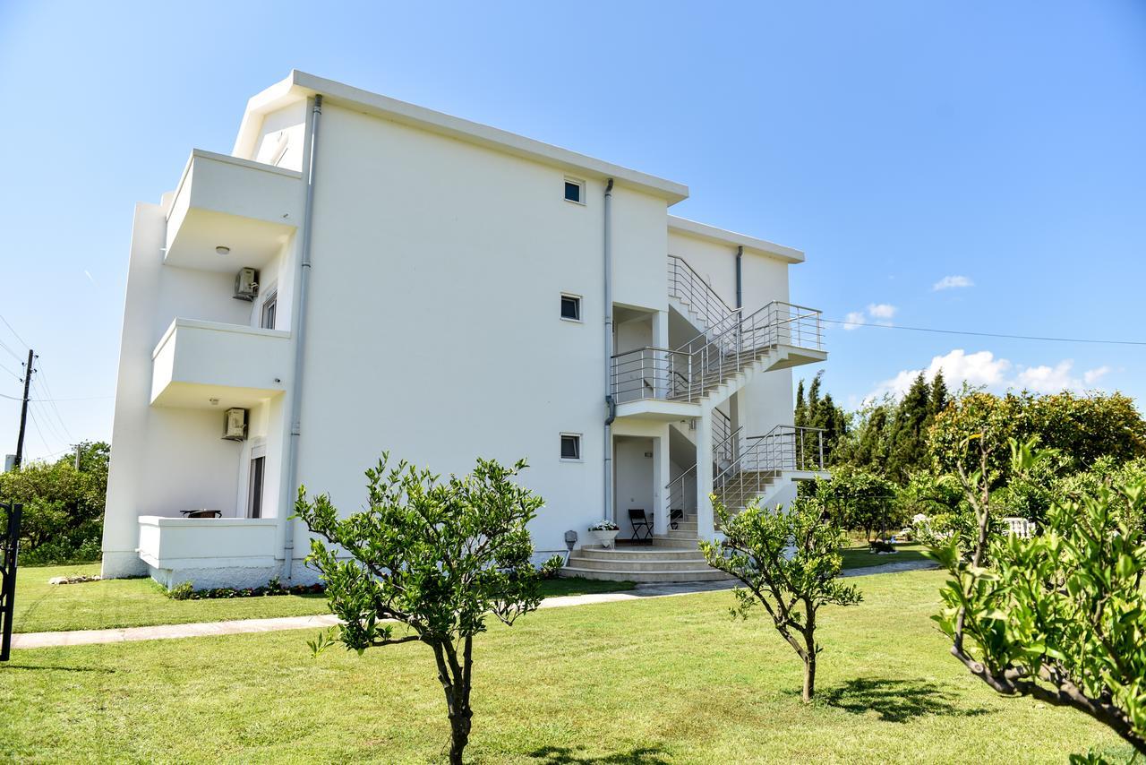 Sunrise House Apartments Ulcinj Exterior photo